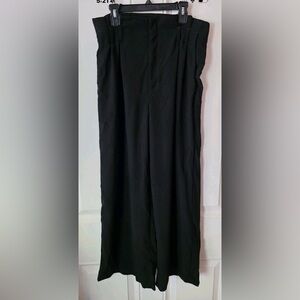 Express Woman’s  Black Dress Pants - Straight Leg no Belt